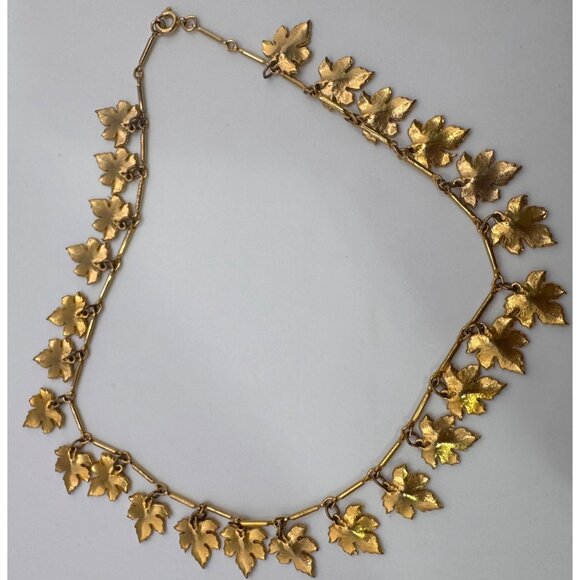 Vintage Gold Tone Maple Leaf Necklace Unsigned Mid Century Statement - Picture 10 of 11